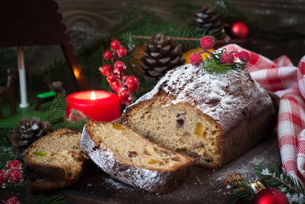 Stollen - pastel tradicional de Navidad — Foto de Stock