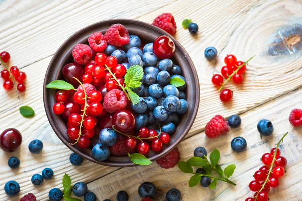Various  summer berries — Stock Photo, Image