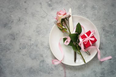 Sevgililer günü Tablo ayarı. 