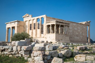 Erechtheion ile sundurma Caryatids Acropolis Atina, Yunanistan