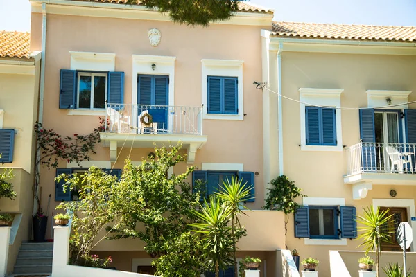 Traditional Greek houses and streets. — Stock Photo, Image