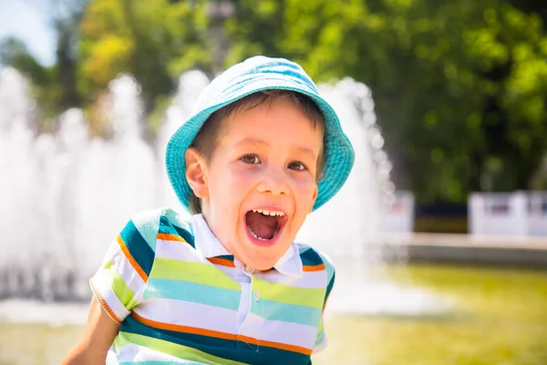 Portrait of smiling adorable boy — Stock Photo, Image