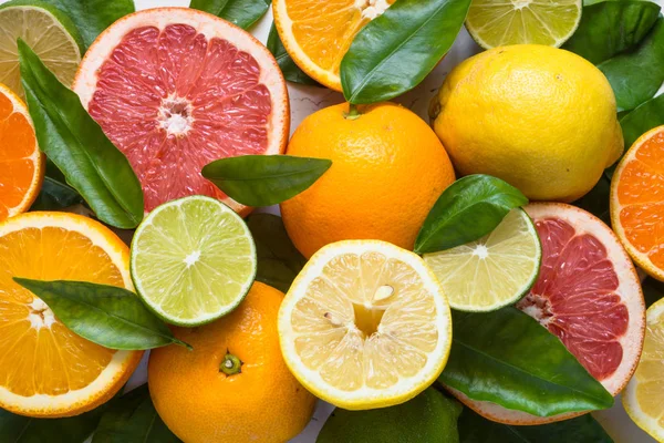 Taze narenciye meyve ürün yelpazesine siyah. 