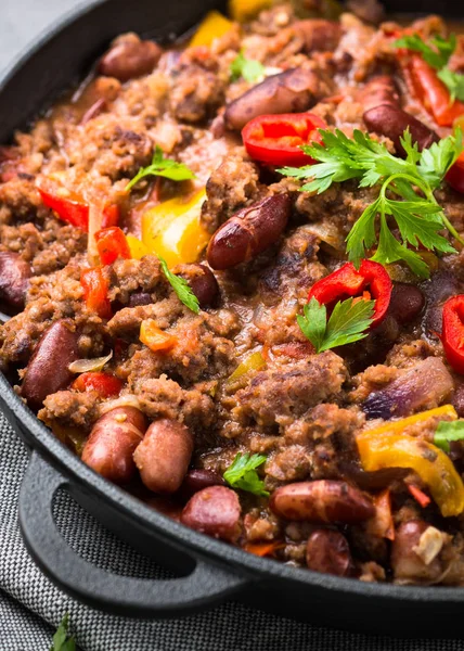 Chili con carne. Traditional mexican food. — Stock Photo, Image