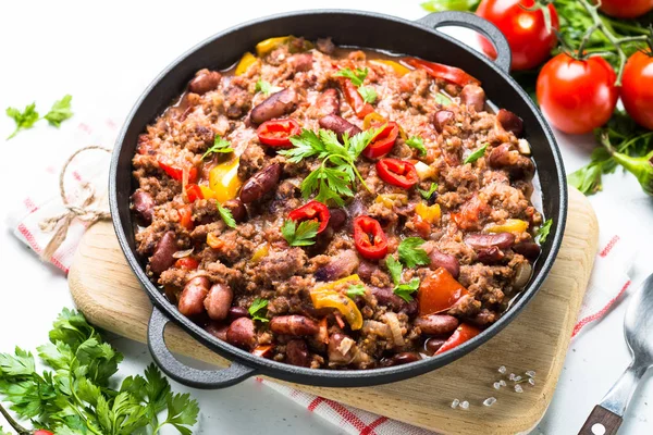 Chili con carne. Geleneksel Meksika yemeği.