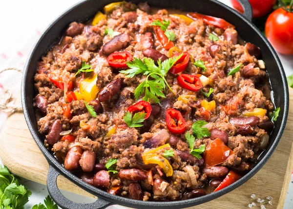 Chili con carne. Geleneksel Meksika yemeği.
