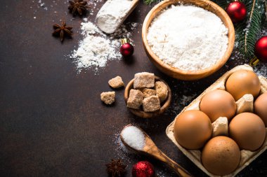 Noel yemeği pişirmek için gerekli malzemeler