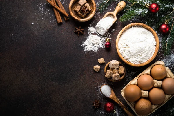 Noel yemeği pişirmek için gerekli malzemeler