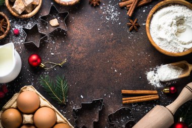 Noel yemeği pişirmek için gerekli malzemeler