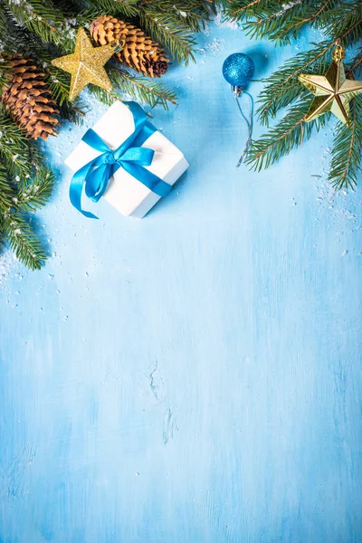 Fundo de Natal em azul . — Fotografia de Stock