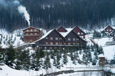 Kış Doğa karlı manzara açık arka plan.