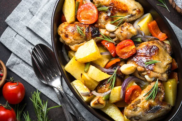 tavuk pişmiş sebze ile.