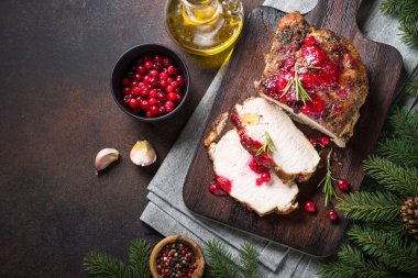 Fırında domuz eti.