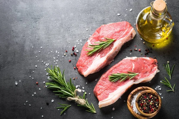 Raw beef striploin steak. — Stock Photo, Image