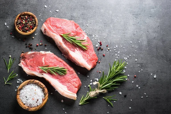 Raw beef striploin steak. — Stock Photo, Image