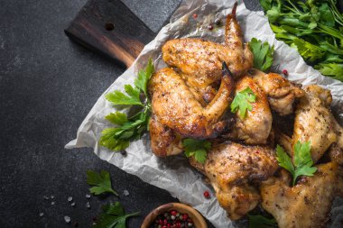 Fırında tavuk kanadı..