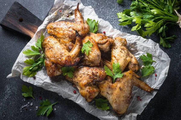 Alitas de pollo al horno. — Foto de Stock