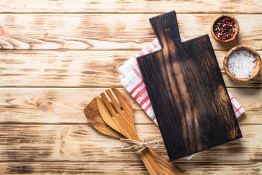 Mutfak masasında gereçler en iyi Manzaralı.