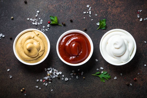 Tree classic sauce - ketchup, mayonnaise and mustard. — Stock Photo, Image