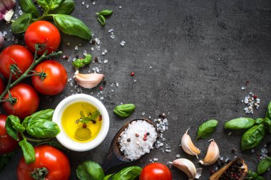 Yemek pişirmek için malzemeler. Gıda arka plan Üstten Görünüm.