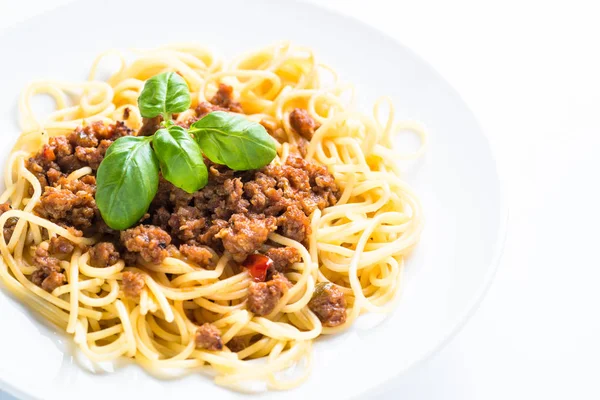 Espaguetis bolognese aislados . — Foto de Stock