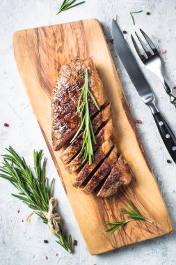 Izgara sığır eti striploin biftek.