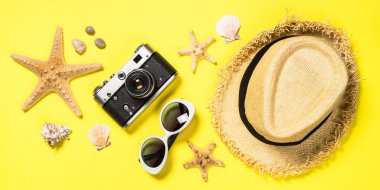 Yaz seyahati konsepti düz görünüm.