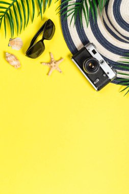 Yaz seyahati konsepti düz görünüm.