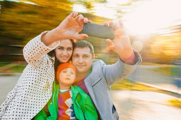 Selfie portret familie — Stockfoto