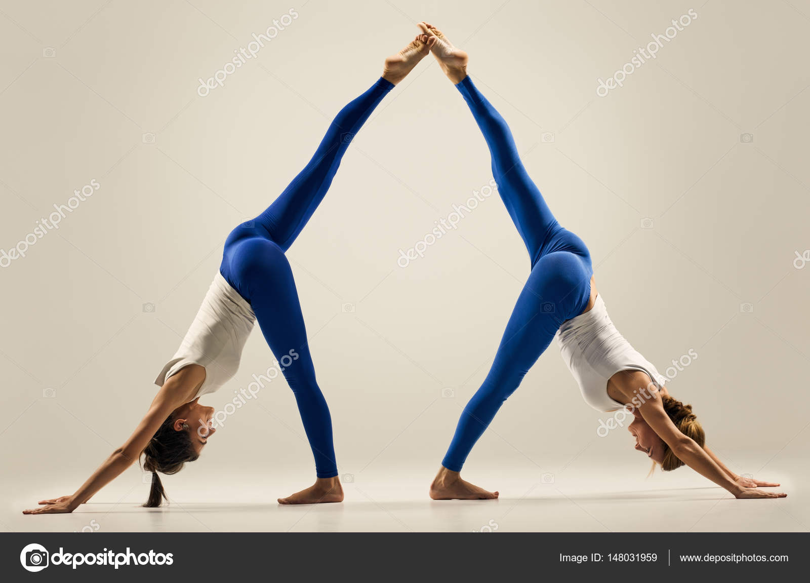 Yoga in Pair. Women. Duo. Balance on One Leg Stock Photo - Image of  concentration, background: 64953108