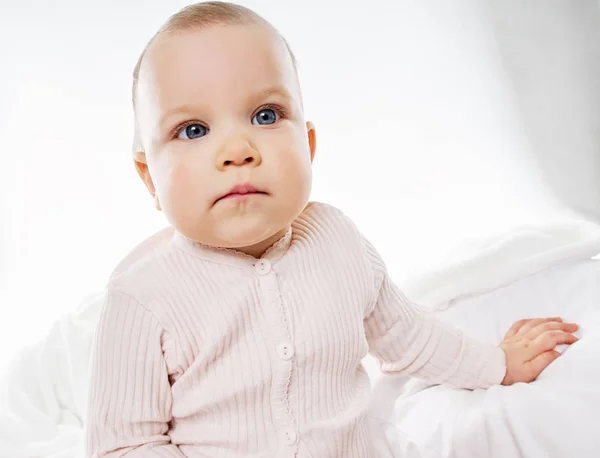 Retrato da menina bebê — Fotografia de Stock