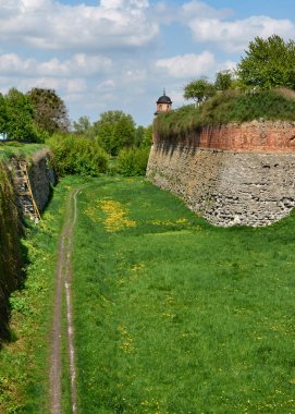 Dubno Kalesi hendek. Ukrayna