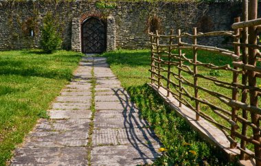 eski Bahçe kapısı