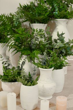 portre çiçekler ve mumlar düğün süslemeleri