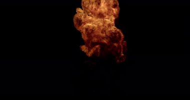 Yüksek hızlı kamerayla ateş ediliyor. Ateş hattı süper yavaş çekimde siyahta izole edildi. Ateş Alevleri Yanar ve Yanar - Yavaş Hareket. Siyah arka planda gerçek alevlerden oluşan bir çizgi tutuşuyor..  