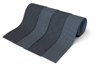 Beyazlar üzerinde izole halı ruloları