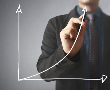 İşadamı grafik büyüyen grafik çizim