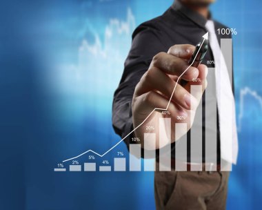 İşadamı grafik büyüyen grafik çizim