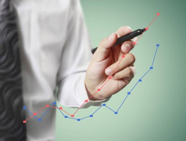 İşadamı grafik büyüyen grafik çizim