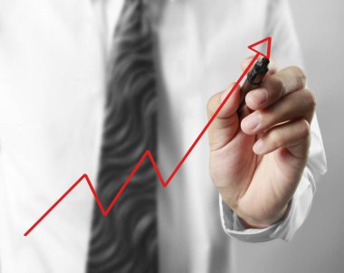 İşadamı grafik büyüyen grafik çizim