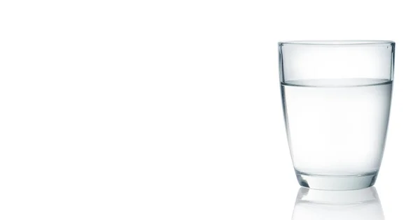 Bicchiere Acqua Isolato Con Percorso Ritaglio Sfondo Incluso — Foto Stock