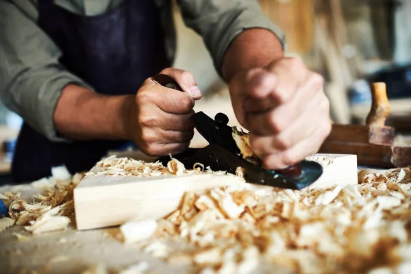 Closeup Portrait Strong Male Hands Shaving Piece Wood Plane Tool — Stock Photo, Image