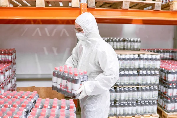 Profile View Male Worker Wearing Coverall Safety Mask Carrying Soft — Stock Photo, Image