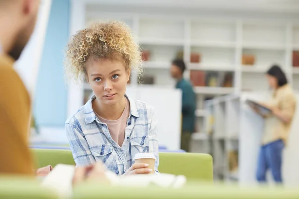 Portrait Young Teenage Girl Talking Partner Table While Studying College — Stock Photo, Image
