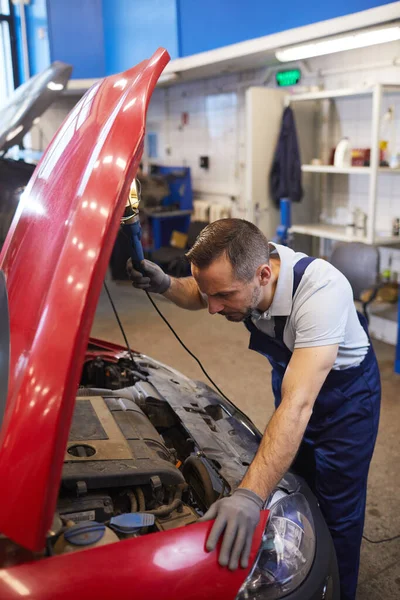 High Angle View Bearded Car Mechanic Looking Hood Vehicle Inspection — Stock Photo, Image