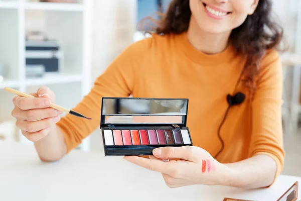 Modern Make Artist Testing New Lipstick Palette Colours Doing Swatches — Stock Photo, Image