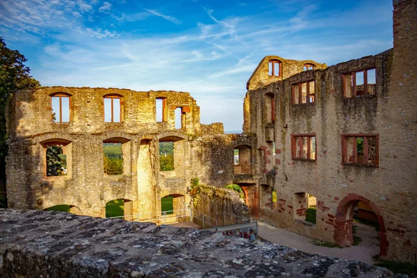Güneş ışığı, harabe Oppenheim Landskrone
