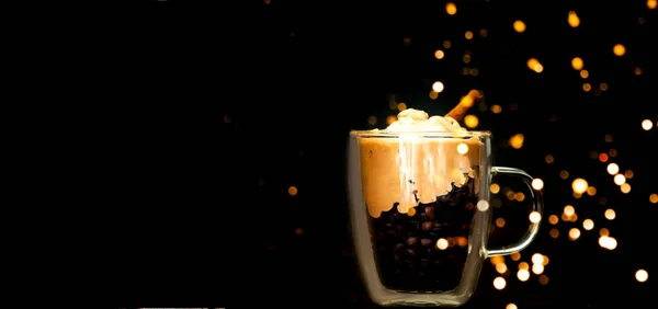 Creative Breadboard Coffee Grains Glass Cup Dark Background Trendy Cold — Stock Photo, Image