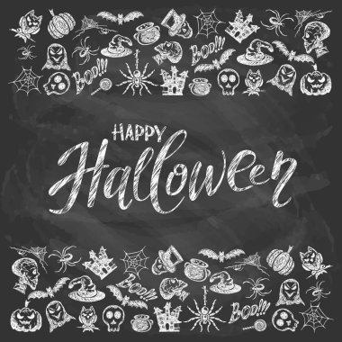 Mutlu Halloween ile tatil dekorasyon Siyah Kara tahta üzerinde bac