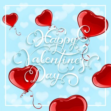 Mavi gökyüzü arka plan üzerinde kırmızı Valentine Kalpler